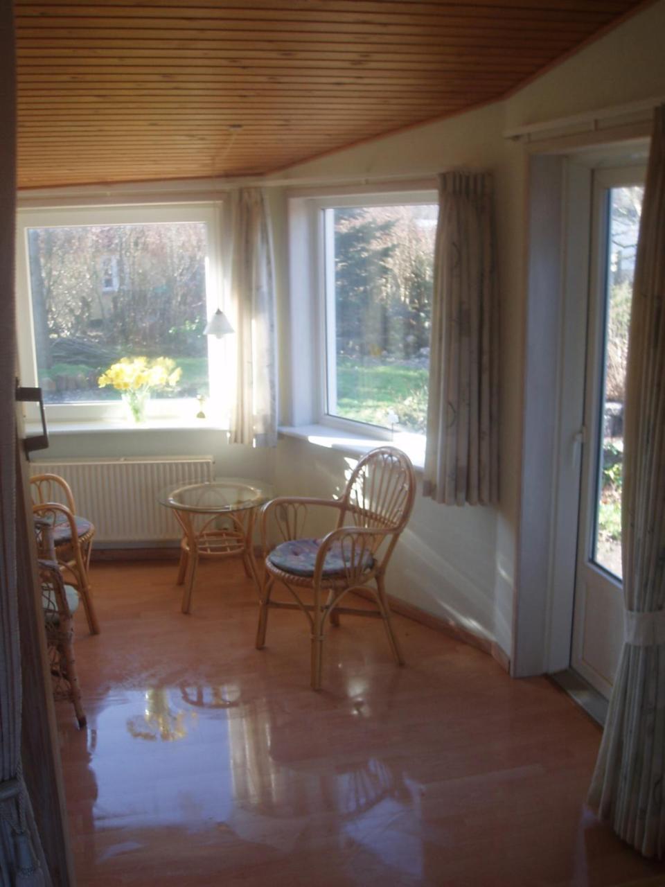 "Allehuset" Roslev Exterior photo